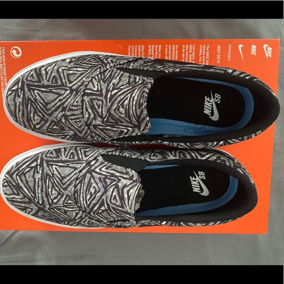 NIKE SB CHARGE SLIP PRM SHOES - Picture 1 of 4